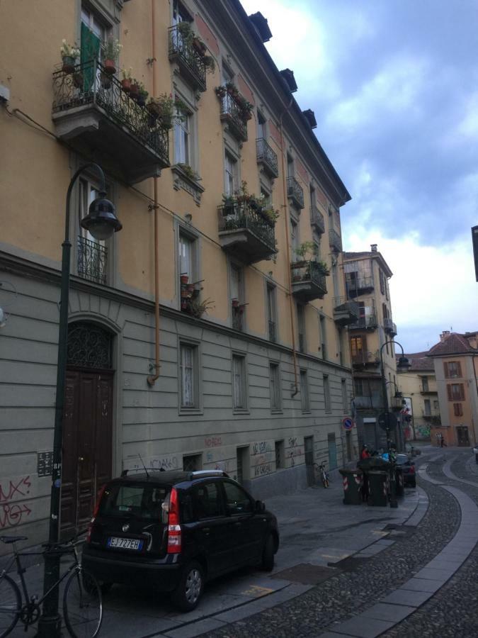 Mansarda In Borgo Dora Apartment Turin Exterior photo